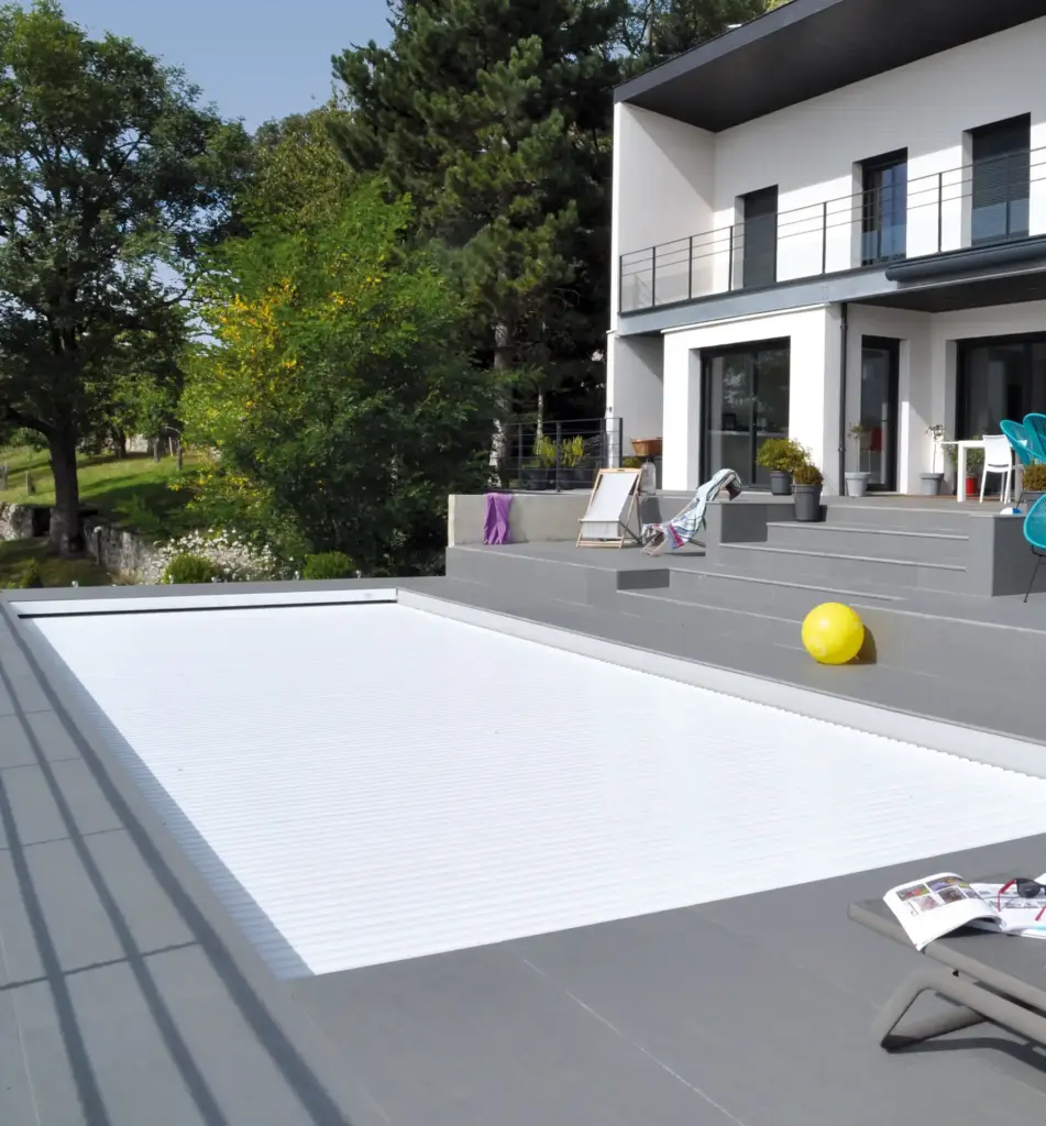 cubierta retraíble de piscina